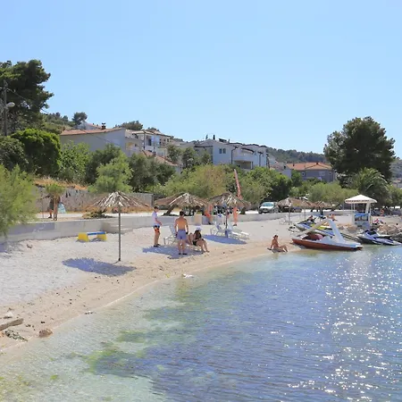 Family-friendly With Swimming Pool Mastrinka, Ciovo - 22372 *