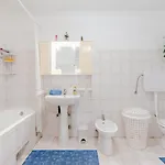 Apartment Family-friendly With Swimming Pool Mastrinka, Ciovo - 22372 *