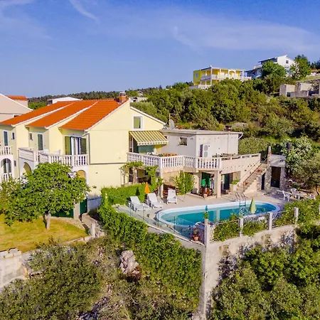 Family-friendly With Swimming Pool Mastrinka, Ciovo - 22372 Appartement Trogir