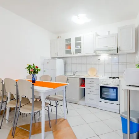 Family-friendly With Swimming Pool Mastrinka, Ciovo - 22372 Τρογκίρ