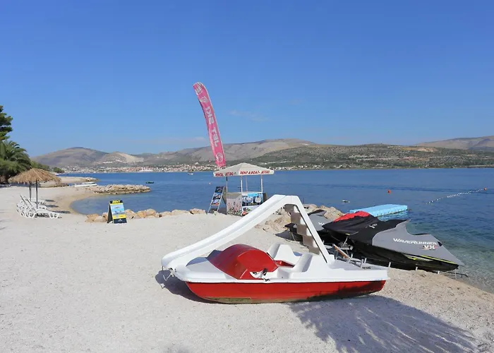 Family-friendly With Swimming Pool Mastrinka, Ciovo - 22372 Appartement Trogir